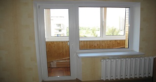 Ремонт балконной двери Карталы, цена от 990 руб.